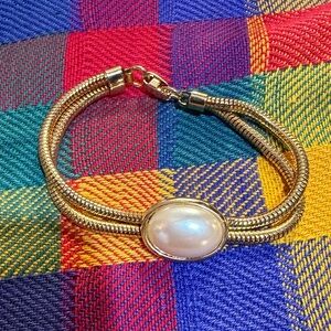 Vintage Marvella Gold Bracelet with Pearl Accent